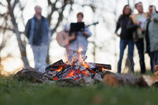 Osterfeuer Ostern Feuer Lagerfeuer Musik